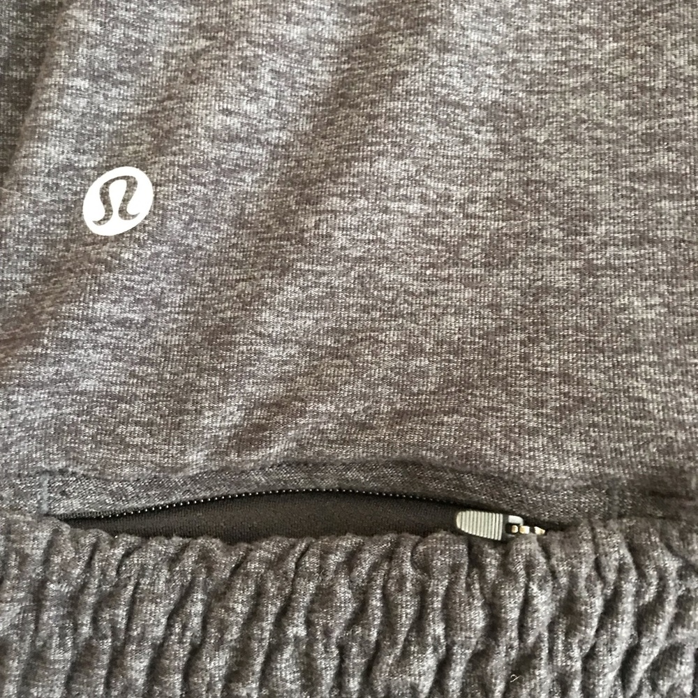 Lululemon jacket - Picture 4 of 4